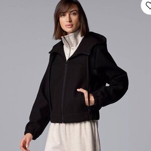 Simply Vera Vera Wang Women's Short Hooded Jacket size large